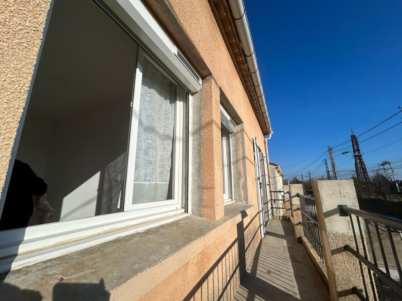 Appartement Les Voyages De Romane Narbonne Exterior foto
